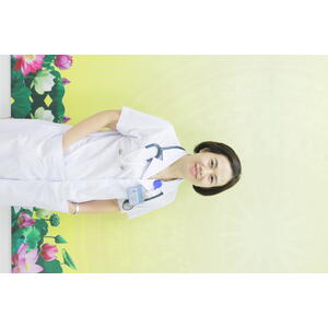 Đội ngũ Y Bác sỹ