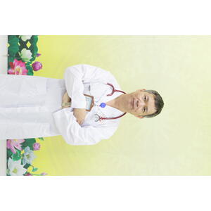 Đội ngũ Y Bác sỹ