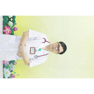 Đội ngũ Y Bác sỹ