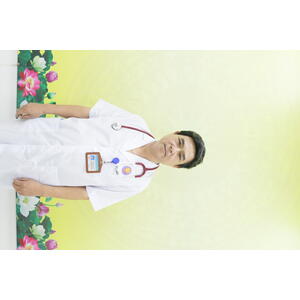 Đội ngũ Y Bác sỹ