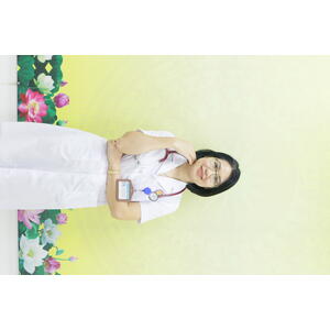 Đội ngũ Y Bác sỹ