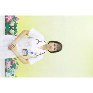 Đội ngũ Y Bác sỹ