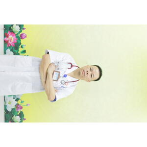 Đội ngũ Y Bác sỹ