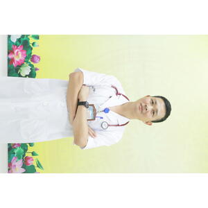 Đội ngũ Y Bác sỹ