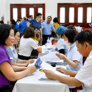<a href="/tin-tuc-su-kien/suc-khoe-cong-dong" title="Sức khỏe Cộng đồng" rel="dofollow">Sức khỏe cộng đồng</a>