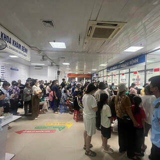 <a href="/kham-chua-benh" title="Khám chữa bệnh" rel="dofollow">KHÁM CHỮA BỆNH</a>