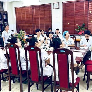 <a href="/tin-tuc-su-kien/tin-tuc-hoat-dong-benh-vien" title="Tin tức Hoạt động bệnh viện" rel="dofollow">TIN TỨC</a>